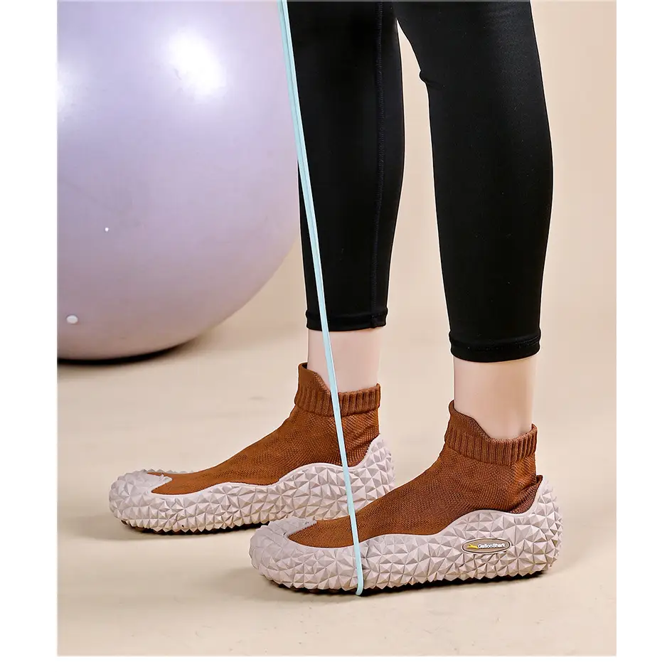 Snorkeling Beach Shoes Socks for Men Women and Children Diving Swimming Soft Sole Quick-Dry Non-Slip Anti-Cut Outdoor