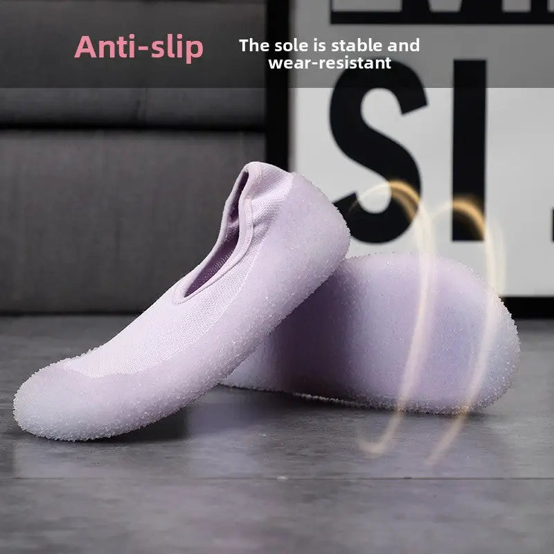 Indoor Sports Shoes | Ultra-Light Quiet Gym Sneakers for Men & Women - 服装