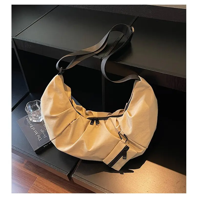 Nylon Zipper Women’s Bag One Size Shoulder Bag for Women - Fashion / Women’s Bags / Shoulder & Tote Bags