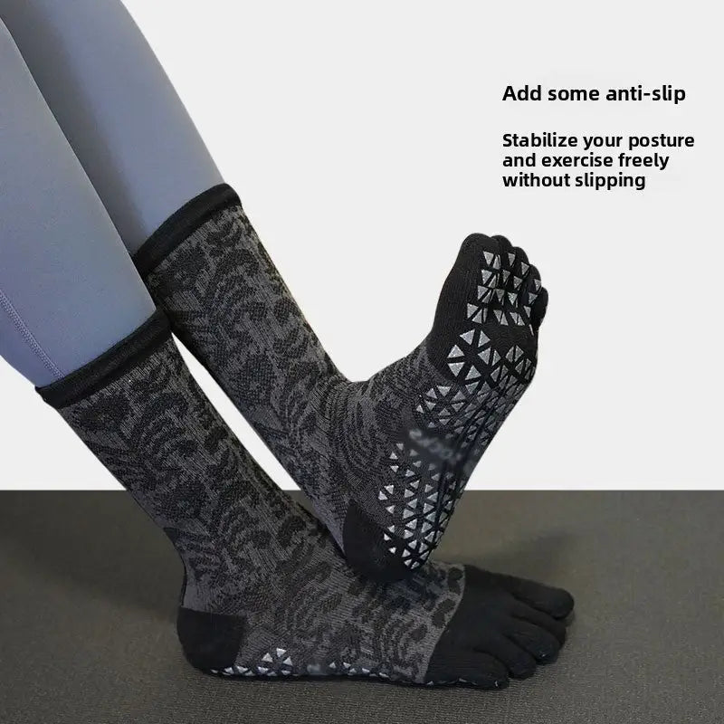 Pilates Non-Slip Socks Yoga Socks Women Professional Five-Toe Socks Mid-Calf Split Toe Indoor Special Sports Fitness
