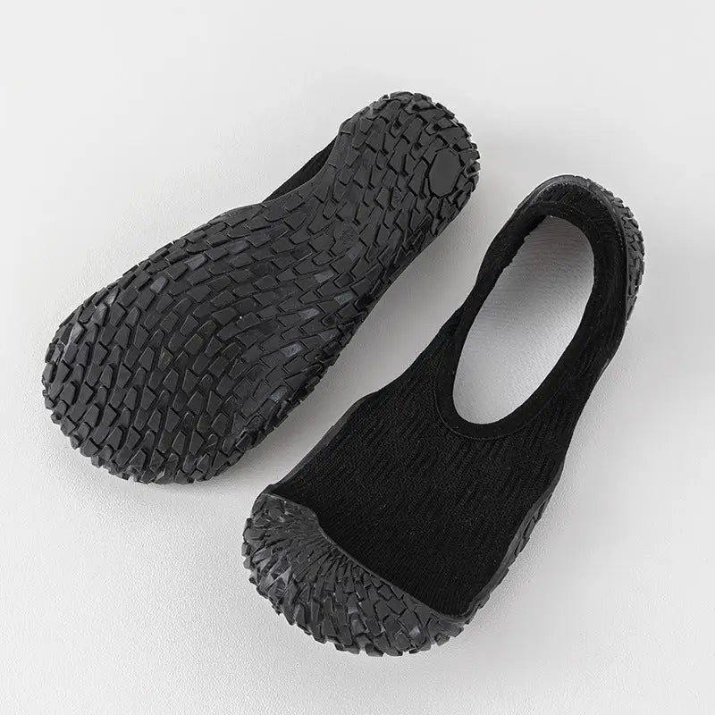Silent Yoga Indoor Sports Shoes | Non-Slip Soft Sole Fitness Sneakers with Shock Absorption - Graphite Black [Sawtooth